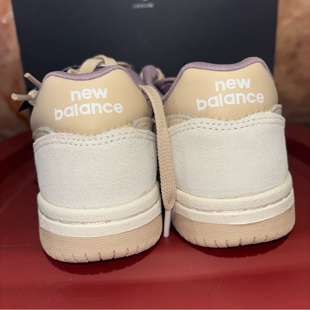 New Balance 480 Cream & Mauve Low-Top Sneaker - Picture 6 of 8